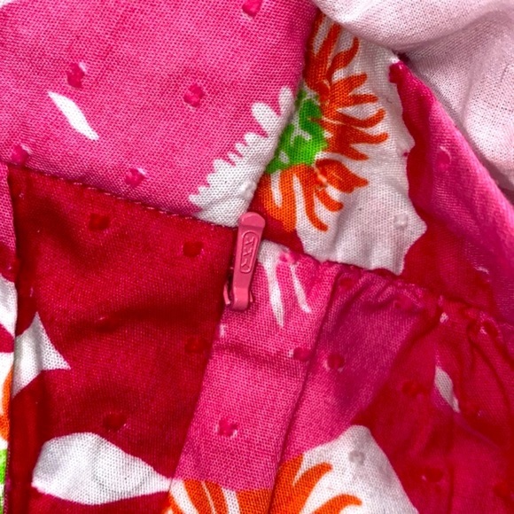 LIllY Pulitzer size 8 pink floral skirt - Picture 3 of 7